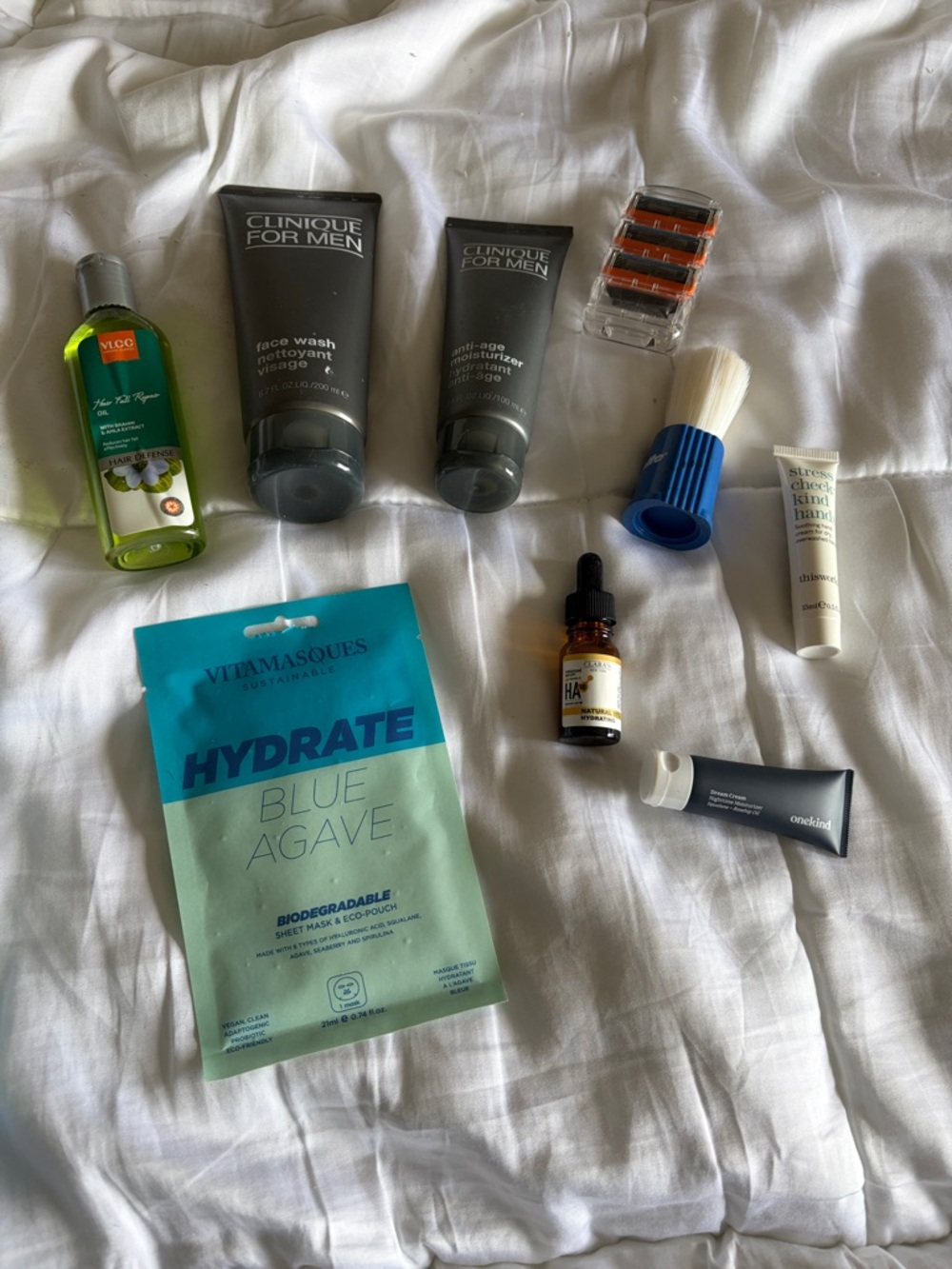 Clinique Birch Box for Men Skincare & Hydrate Face Mask Bundle